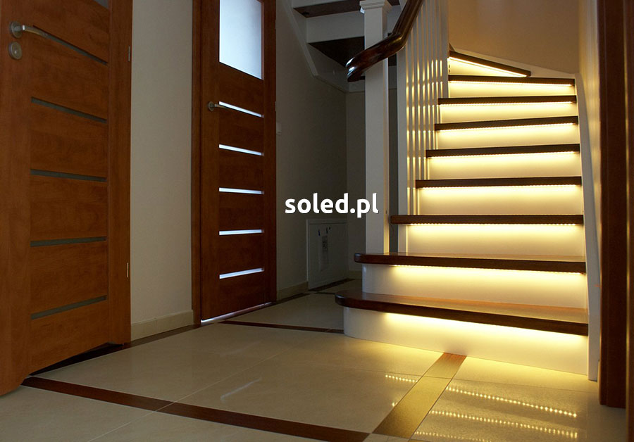 oświetlenie schodów LED